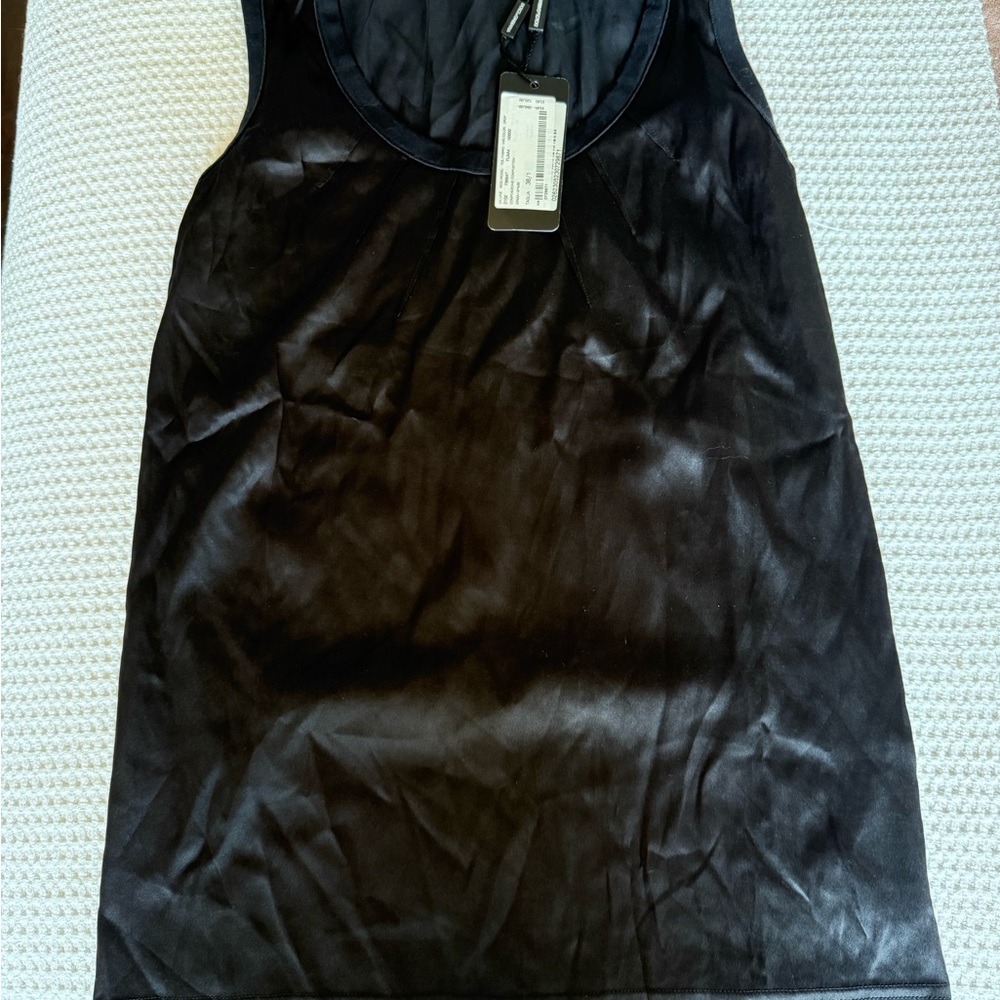 Black Sleeveless Top